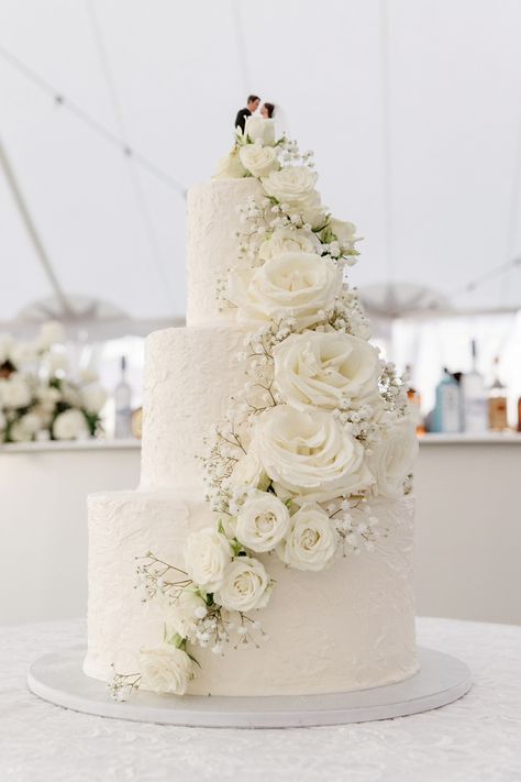 Pasta Wedding Food, Wedding Cake Fondant, Layer Wedding Cake, Diamond Wedding Cakes, Classy Wedding Cakes, Pumpkin Pancakes Recipe, Pumpkin Pancake, Tall Wedding Cakes, Fancy Wedding Cakes