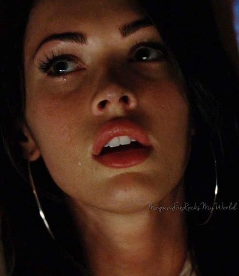 Megan Fox Lips, Vanity Pics, Megan Fox Movies, Megan Fox Jennifer's Body, Megan Fox Body, Meghan Fox, Jennifer's Body Aesthetic, Jennifer’s Body, Megan Fox Hair