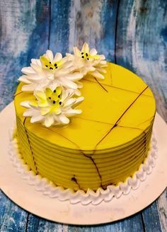 Mango Flavour Cake, Mango Flavour Cake Design, Kulfi Cake Design, Simple Pineapple Cake Design, Mango Cake Decoration Birthday, Pineapple Cake Decoration Design, Pineapple Cake Designs Birthday, Pineapple Cake Design Ideas, Pineapple Cake Design