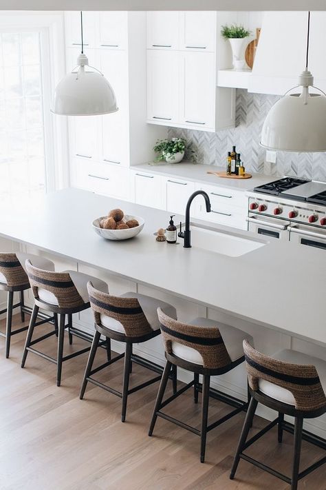 Grey quartz countertop Kitchen countertop is Caesarstone, Raw Concrete quartz countertop #greyquartz #kitchen #countertop #kitchencountertop #Caesarstone #CaesarstoneRawConcrete #quartzcountertop Kitchen Counter Remodel, Kitchen Benchtops, Home Bunch, Concrete Countertops Kitchen, Quartz Kitchen Countertops, Townhouse Designs, Concrete Kitchen, Kitchen Benches, Kitchen Views