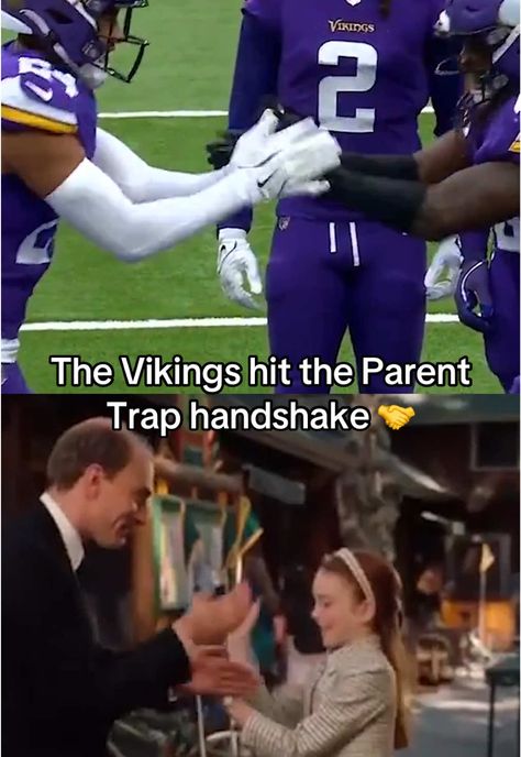 Every #90s baby swooning right now 😂 (via @NFL) #nfl #parenttrap #vikings #football Parent Trap Handshake, The Parent Trap Handshake, Nfl Funny Videos, Football Humor Nfl, The Parent Trap, Funny Nfl Memes, Parent Trap, Nfl Biggest Hits, Vikings Football