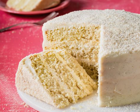 A throwback to the malted milkshakes of the 1950s, this Vanilla Malted Milk Cake combines the rich notes of malted milk with warm vanilla. Malted Milk Cake, Malt Recipe, Fancy Foods, Pear Cake, Milk Cake, Malted Milk, Magic Cake, Layer Cakes, Icing Recipe