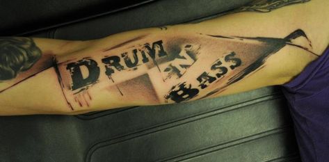 Drum and Bass tattoo Bass Tattoo, Drum Tattoo, Circle Tattoo, Drum N Bass, World Tattoo, Creative Typography, Tattoos Gallery, Get A Tattoo, Typography Fonts