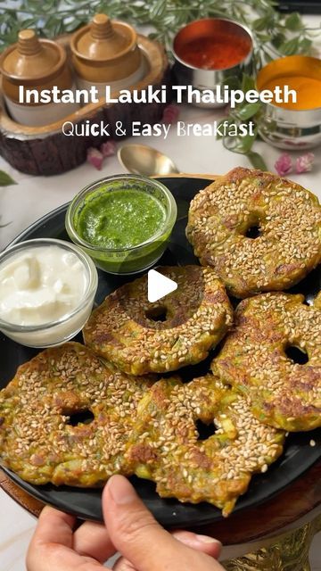 Foodie Gujarati on Instagram: "Instant Lauki Thalipeeth | Quick and Easy Recipe 
.
Ingredients 
Lauki - 1/2 cup
Coriander - 1/3 cup
Turmeric powder - 1 tsp
Red chilli powder - 1 tsp
Coriander powder - 1 tsp
Asafoetida - pinch 
Green chillies paste - 1 tsp
Ginger paste - 1 tsp
Rice flour,bajra flour,Besan - 1 cup
Wheat flour - 1/2 cup 

#foodporn #foodblogger #foodie #foodgasm #foodpic #foodbloggers #yum #yummyfood #yummm #delicious #viral #trending #trend #viralreels #reels #reelitfeelit #instagood #instagram #instadaily #insta #yummylicious" Instant Indian Breakfast Recipes, Otg Recipes, Lauki Recipe, Thalipeeth Recipe, Breakfast Recipes Kids, Ginger Paste, Red Chilli Powder, Indian Breakfast, Turmeric Powder