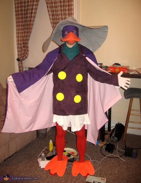 Darkwing Duck Costume Duck Halloween Costume, Costume Drawing, Wheelchair Costumes, Duck Costume, Cartoon Costume, Duck Costumes, Darkwing Duck, Duck Pins, Cartoon Costumes