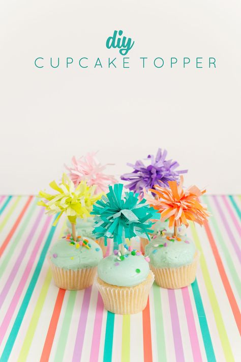 These DIY tissue cupcake toppers are so simple to make and are perfect for any celebration. Paper Cupcake Toppers, Fireworks Cake, Colorful Cupcakes, Diy Cupcakes, Diy Cake Topper, Easy Cupcakes, Christmas Tree Cake, Paper Cupcake, Diy Cake