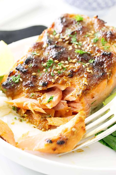 Hoisin Salmon, Miso Salmon Recipe, Miso Recipe, Best Salmon Recipe, Miso Salmon, Red Miso, Salmon Dinner, Cooking Salmon, Dinner Plan