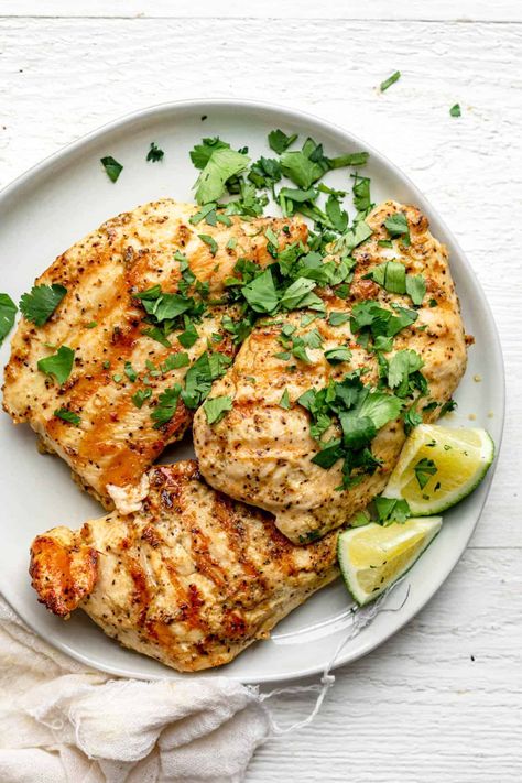 Dijon Grilled Chicken, Dijon Mustard Chicken, Dijon Chicken Recipes, Chicken Marbella, Dijon Chicken, Marinating Chicken Breast, Healthy Chicken Dinner, Honey Mustard Chicken, Mustard Chicken