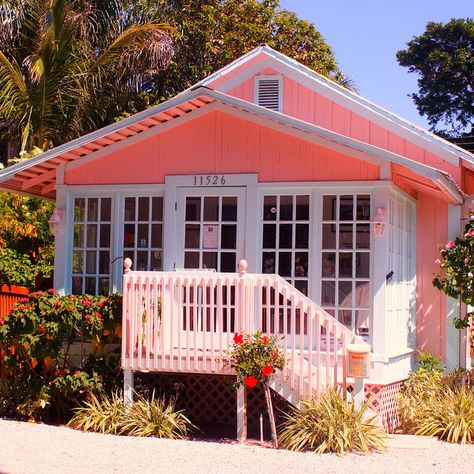 Old Florida, pink house by AnnaKatherineRandles, via Flickr Pink Beach House, Tiny Beach House, Beach Cottage Decor, Pink House, Beach Cottage Style, Beach Bungalows, Old Florida, Pink Houses, Beach Living