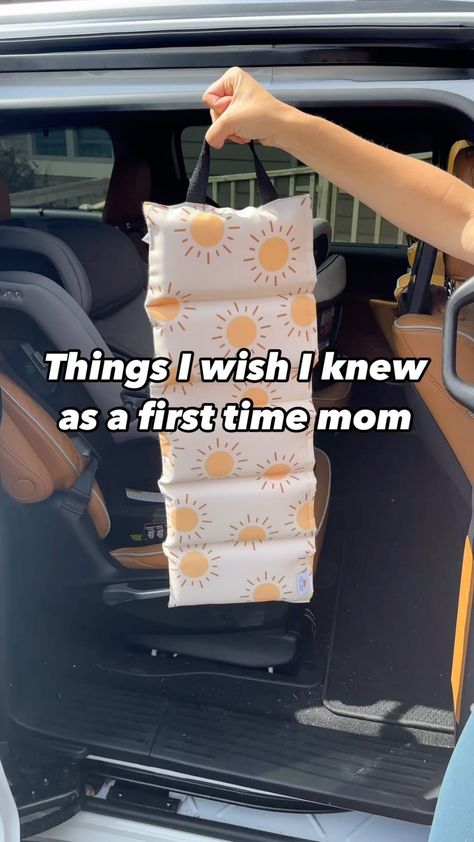 Lisa Flom | You’re doing it wrong #mom #momsoftiktok #momlife #baby #toddler #moms #motherhood #pants #toddlermom #fyp #momsofinstagram | Instagram Toddler Mom Aesthetic, Mom Car Aesthetic, Messy Motherhood, Mom Hacks Baby, Teen Mom Aesthetic Pregnant, Mommy Mom Bruh, New Mom Memes, Mom Needs, Baby Life Hacks