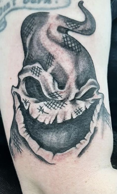 Oogie Boogie Hand Tattoo, Boogieman Tattoo, Boogeyman Tattoo, Boogie Man Tattoo, Oogie Boogie Tattoo Cute, Oogie Boogie Flash Tattoo, Oggie Boggie Tattoos, Oogy Boogy Tattoo, Oogie Boogie Stencil