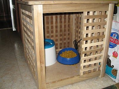 Cats Food Station, Diy Cat Beds, Ikea Hacks For Cats, Food Station Ideas, Cat Food Station, Cat Feeding Station, Home Ikea, Easy Ikea Hacks, Project Room