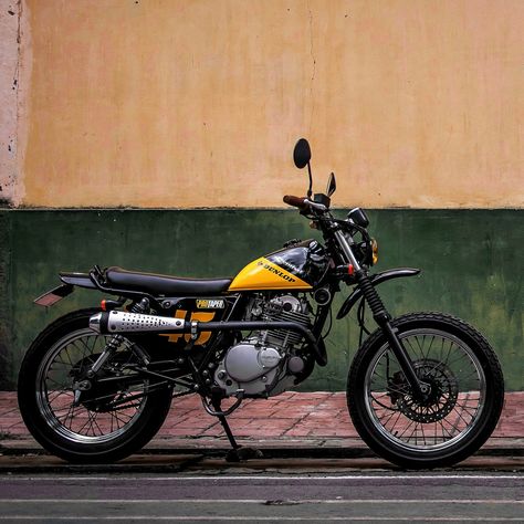 Suzuki TU250 Grasstracker Bigboy Scrambler 🔎•tag•the owner•bikebuilder IG • Calling all custom bike enthusiasts! ️ While we don't sell motorcycles ourselves, we're passionate about showcasing incredible builds. Want to get your creation in front of our community? Send us your photos and let the world see your skills! ☝️❗ But first, check out our posting guidelines in the "Show Your Custom Bike" link in our bio. • Choose clothes and a poster with your favorite type of bike that will always be ... Custom Bikes, Tags, Bike, The Incredibles