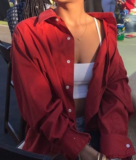 Red Collar Shirt Outfit, Red Button Up Shirt Outfit Aesthetic, Red Collared Shirt Outfit, Red Outfit Aesthetic Summer, Casual Red Shirt, Outfits With Red Shirts, Red Button Up Outfit, Red Shirt Outfit Women, Red Shirt Aesthetic