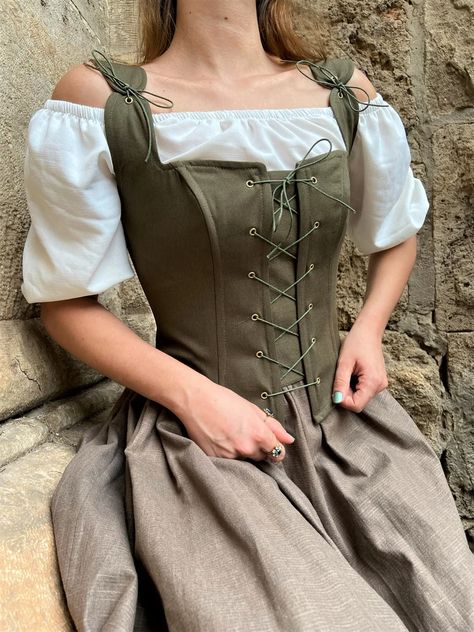 Corset Top Renaissance Peasant Bodice Ren Fair Corset - Etsy Corset Halloween Costume, Peasant Bodice, Corset Stays, Medieval Corset, Ren Faire Outfits, Costume Green, Ren Faire Costume, Aged Clothing, Medieval Clothes