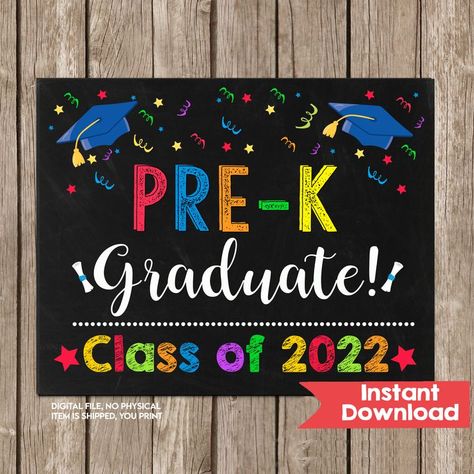 Kindergarden Graduation, Elementary School Graduation, Middle School Graduation, Graduation Poster, Pre K Graduation, Graduation Yard Signs, 8th Grade Graduation, Chalkboard Printables, School Chalkboard