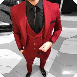 Grey Mens Suit, Suit For Prom, Groomsmen Dress, Suits Business, Grooms Suit, Grooms Men, Red Tuxedo, Terno Slim, Suit Groom