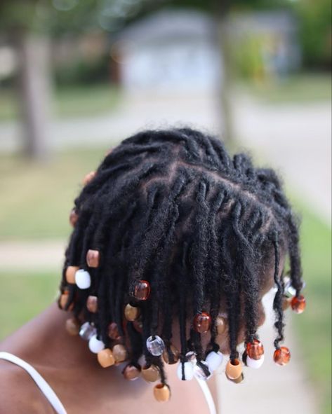 Dreadlock With Beads, Locs With Wooden Beads, Locs With Beads And Shells, Short Locs With Beads, Beaded Locs, Locs Beads, Hair Jewelry For Locs, Locs With Beads, Affordable Lace Front Wigs