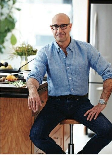 STANLEY TUCCI (4) Stanley Tucci Style, Bald Style, Classic Summer Style, Old Man Fashion, Bald Men Style, Older Mens Fashion, Stanley Tucci, Men Over 50, Dad Fashion