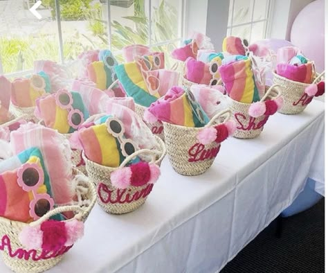 Bachelorette Baskets, Bridesmaid Gift Baskets, Parkinsons Exercises, Spa Party Favors, Girl Birthday Party Favors, Custom Beach Bags, Moroccan Basket, Spa Birthday, Pool Birthday