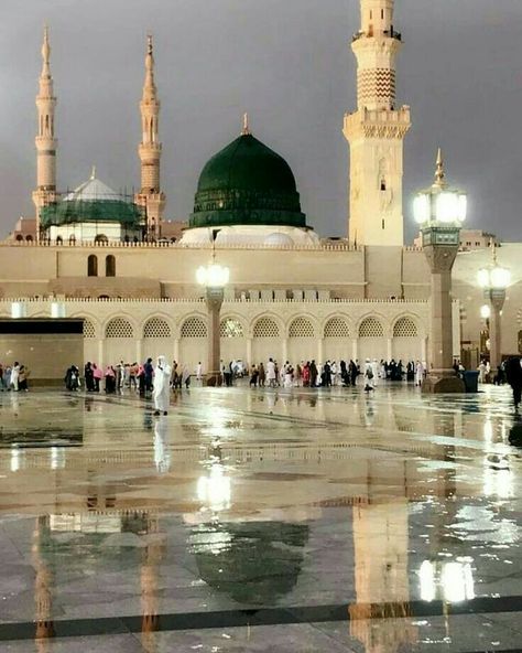 Haram Sharif Pics, Rain In Madina, Masjid Al Nabawi, Mecca Madinah, Mecca Masjid, Prophets In Islam, Al Masjid An Nabawi, Madina Sharif, Rasool Allah