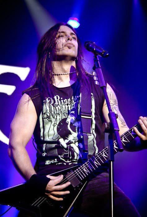 Matthew Tuck, Matt Tuck, Valentine Picture, Emo Men, Bullet For My Valentine, Music Pics, Band Pictures, Most Beautiful People