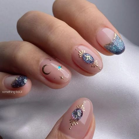 Opal Inspired Nails, Gemini Nail Art, Art Inspired Nails, Lunar Nails, Galactic Nails, Planet Nail Art, Inlay Nails, Nails Stars, Magical Nails