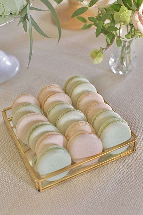 Macaroons For Wedding, Sage Green Baby Shower, Green Desserts, Green Baby Shower, Wedding Dessert Table, Sage Green Wedding, Wedding Dessert, Baby Shower Inspiration, 18th Birthday Party