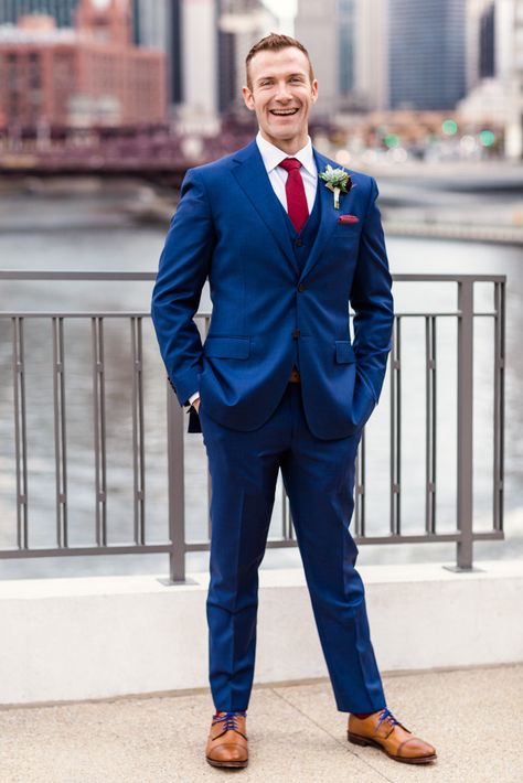 Chicago groom in blue suit with red tie for intimate West Loop restaurant wedding Best Wedding Suits For Groom, Suit With Red Tie, Groom Blue Suit, Fall Wedding Style, Chicago West, Blue Tux, Groom Suit Grey, Groom Fashion, Royal Blue Suit