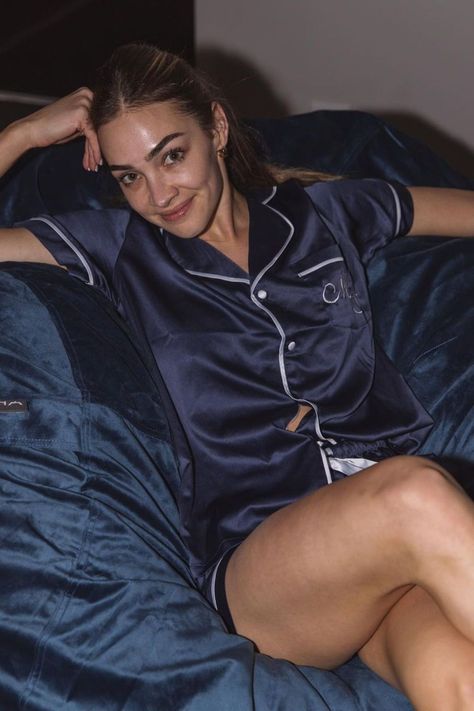 Monique Riley is spending and enjoying her night with our comfy navy set. Robes Silk, Personalised Pyjamas, Satin Pyjama, Satin Pjs, Silk Pillowcases, Personalized Pajamas, Comfy Sets, Pyjama Sets, Pajamas Gift