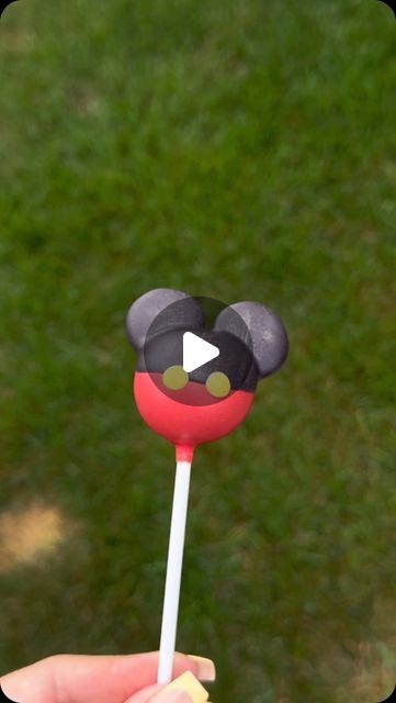 Baking and Cooking 🧑‍🍳 on Instagram: "Mickey mouse cakepops! Easy cakepop tutorial, how to make mickey mouse cakepops #foryoupage
#creatorsearchinsights #cakepops #cakepoptutorial #viral #DIY #baking #SmallBusiness #MomsofTikTok #cakebaking #recreate #cakepopdough #birthday #cakepoproller #mickeymouse #mickeymouseclubhouse #mickeymousebirthday #happybirthday

@kennaschor" Cake Pop Disney, Mickey Mouse Cakepops, Mickey Mouse Birthday Desserts, Diy Mickey Mouse Cake, Cake Pops Mickey Mouse, Mickey Mouse Cake Pops, Mickey Mouse Desserts, Mickey Cake Pops, Mickey Mouse Treats