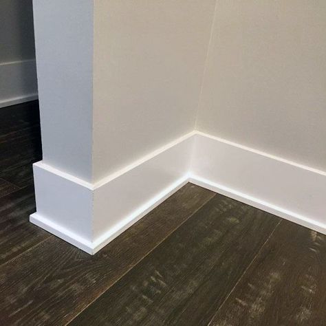 Top 40 Best Modern Baseboard Ideas - Luxury Architectural Trim Designs Floor Baseboards, Baseboard Ideas, Sugarberry Cottage, House Rehab, Modern Baseboards, Farmhouse Trim, Baseboard Styles, Molding Ideas, Baseboard Moulding