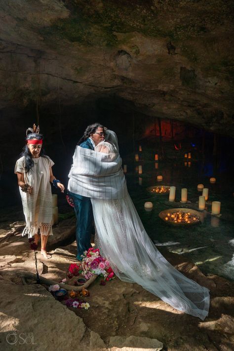 Mayan wedding cenote ceremony - Del Sol Photography Ayuasca Ceremony, Bobo Wedding, Mayan Wedding Ceremony, Cenote Wedding, Mayan Moon Goddess, Mayan Goddess Ixchel, Mayan Wedding, Water And Fire, Cardinal Directions