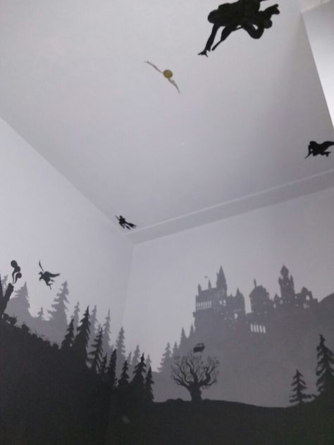 Harry Potter Wall Painting, Harry Potter Wall Mural, Harry Potter Nursery Theme, Harry Potter Mural, Harry Potter Baby Nursery, Baby Room Artwork, Harry Potter Bedroom Decor, Stile Harry Potter, Artwork Diy