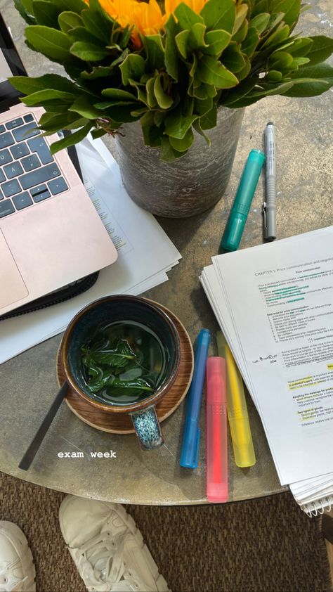 instagram story ideas, studying, university, fresh ginger mint tea, balance deli Exam Instagram Story, Post Exam Instagram Story, University Story Ideas, Instagram Story Ideas Study, Study Instagram Story Ideas, University Story Instagram, University Instagram Stories, Study Story Instagram, Study Instagram Story