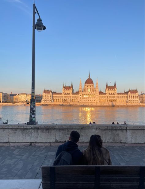 Budapest Couple, Hungarian Aesthetic, Boyfriend Vacation, Europe Couple, Budapest Vacation, Budapest Aesthetic, Couples City, Visit Budapest, Budapest Travel