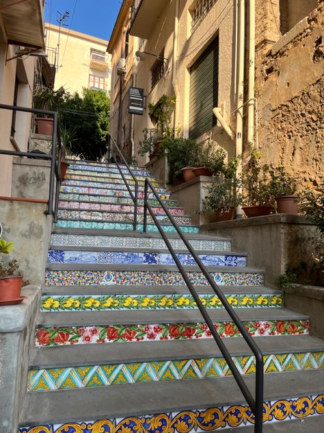 Sicily Interior Design, Sicily Moodboard, Sicilia Aesthetic, Sicilian Architecture, Sicilian Aesthetic, Sicily Aesthetic, Sicily Italy Aesthetic, Italian Aesthetic, Italy Pictures