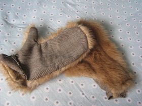 Rabbit Pelt Projects, Fur Mittens Pattern, Fur Hat Pattern, Fur Mittens, Viking Garb, Fur Mitten, Fur Gloves, Hat Patterns To Sew, Faux Fur Hat