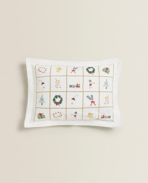 https://www.zarahome.com/hu/christmas/kids/bedroom/embroidered-cushion-cover-c1020193050p301878032.html?ct=true Handmade Bedsheet, Zara Home Christmas, Embroidery Cushion, Cross Stitch Cushion, Cloud Cushion, Christmas Embroidery Patterns, Homemade Gift Ideas, Christmas Nightwear, Machine Embroidery Projects