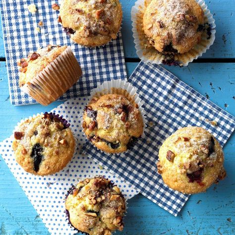 Blueberry Orange Muffins, Blueberry Orange, Blueberry Oatmeal Muffins, Best Blueberry Muffins, Moist Muffins, Lemon Blueberry Bread, Orange Muffins, Berry Muffins, Muffin Streusel