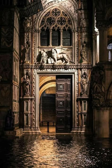 Haunted Hotel, Free City, Venice Travel, Italy Aesthetic, Italy Photo, Venice Italy, Adventure Awaits, Amazing Architecture, Italy Travel