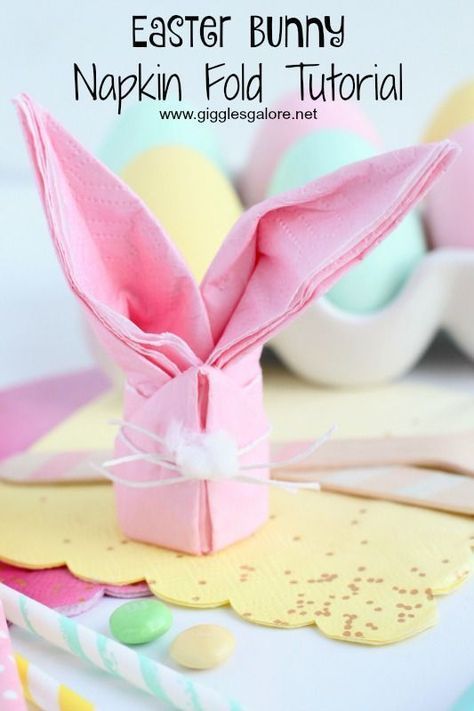 Easter Bunny Napkins - Easy to follow step-by-step tutorial for cute paper bunny napkin fold. Easter Napkin Folding, Easter Brunch Table Setting, Bunny Napkin Fold, Easter Brunch Decorations, Idea For Easter, Brunch Table Setting, Brunch Easter, Easter Brunch Table, Paper Napkin Folding