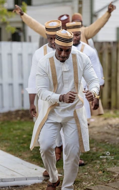 Groomsmen Traditional Attire African, Kente Kaftan For Men, Nigerian Men Wedding Attire, Wedding Kaftan For Men, Nigerian Groomsmen Attire, African Groomsmen Attire, Nigerian Men Fashion Traditional Wedding, African Men Wear, Marriage Suits