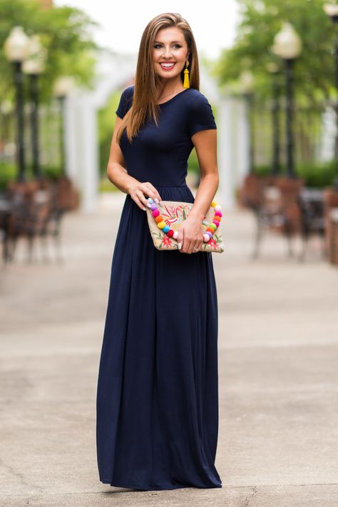 Destacar clutch Navy Maxi Dress Outfit, Tshirt Maxi Dress, Cherry Print Dress, Navy Maxi Dress, Short Beach Dresses, Cute Maxi Dress, Short Dress White, Boho Dresses Long, Maxi Dress Outfit