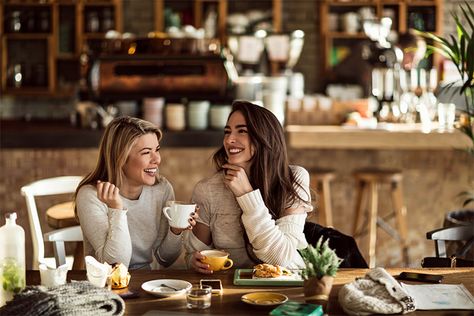 150+ Cute And Long Paragraphs For Best Friends Bagel Store, Women Talking, Long Paragraphs, Seek Peace, Women Talk, Drinking Coffee, Friend Photoshoot, Happy Women, Best Coffee