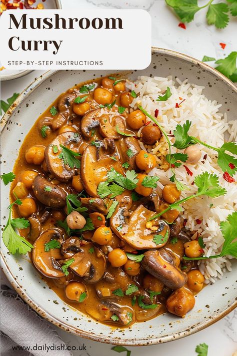 Mushroom Curry Mushroom Curry, Vegan Grocery List, Easy Mediterranean Diet Recipes, Vegan Grocery, Vegan Mushroom, Curry Recipes Indian, Healthy Lunch Meal Prep, Coconut Milk Recipes, Curry Spices