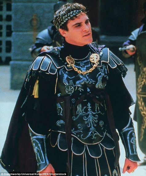 Joaquin Phoenix as Commodus in Gladiator Commodus Gladiator, Gladiator 2000, Gladiator Movie, Roman Armor, Djimon Hounsou, Best Actor Oscar, Richard Harris, Oliver Reed, Russell Crowe