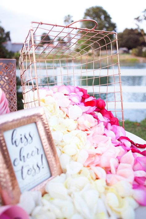 Absolutely adorable DIY petal toss bar for your wedding ceremony! Wedding Stations, Send Off Ideas, Burlap Wedding Decorations, Petal Toss, Wedding Toss, Wedding Exit, Bar Diy, Wedding Send Off, Top Wedding Trends