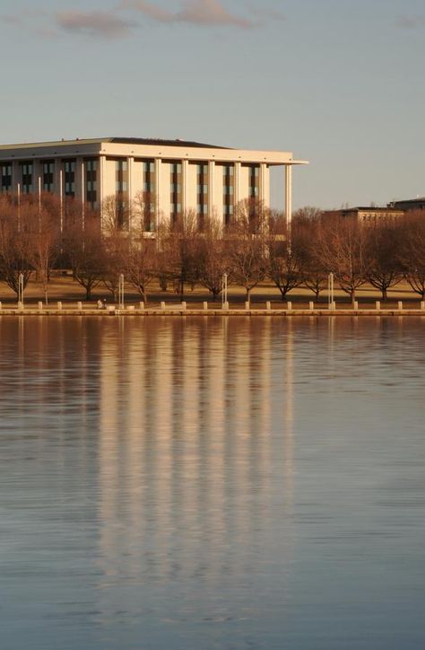 National Library of Australia - Canberra Canberra Aesthetic, Australia Canberra, Australia Aesthetic, Beautiful Libraries, Australia Capital, Beautiful Australia, Photography Assignments, Canberra Australia, Australian Capital Territory