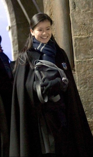 Cho Chang Ravenclaw Katie Leung, Harry Potter Girl, Harry Potter Wall, Cho Chang, Ravenclaw Aesthetic, Buku Harry Potter, Harry Potter Ravenclaw, Hogwarts Aesthetic, Harry Potter Outfits